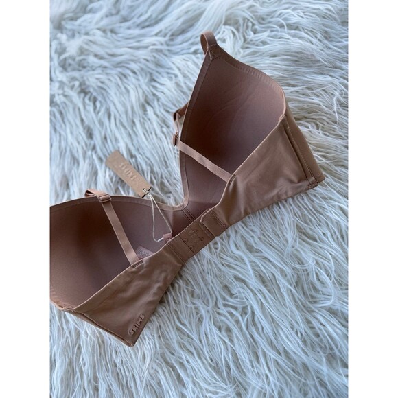 Skims Wireless Form T-shirt Bra Ochre Size 34D - Picture 5 of 7